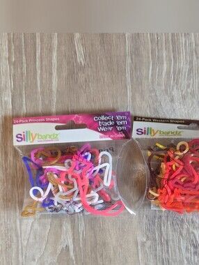 VINTAGE NIB Silly Bandz